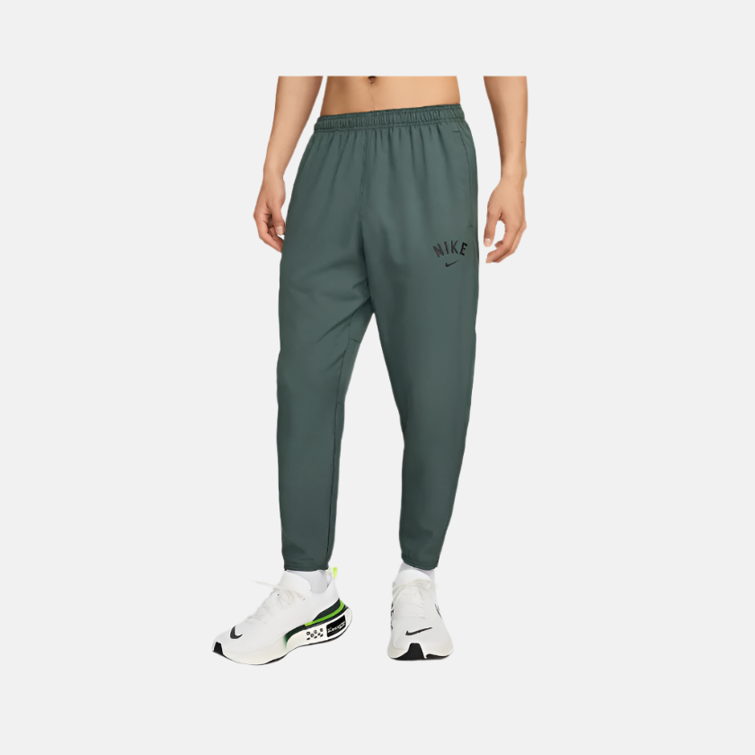 Nike Challenger Men's Dri-FIT Woven Running Trousers Vintage