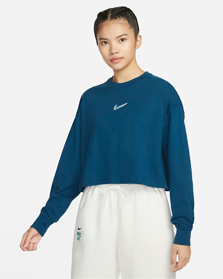 Nike long sleeve swoosh top sales