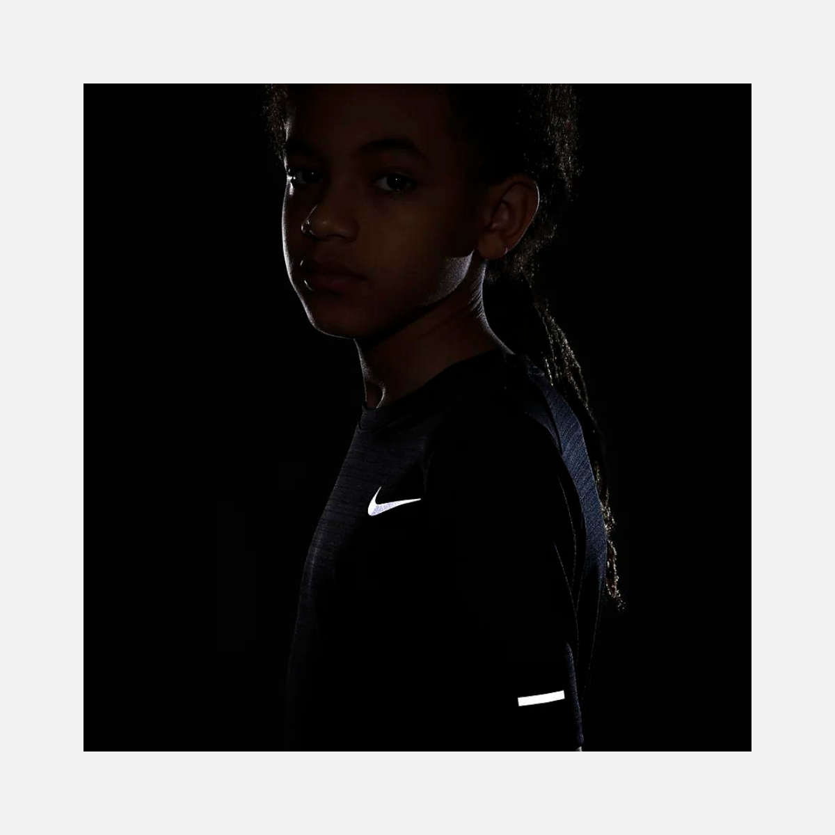 Nike Dri-FIT Miler Older Kids' (Boys') Training Top-Black