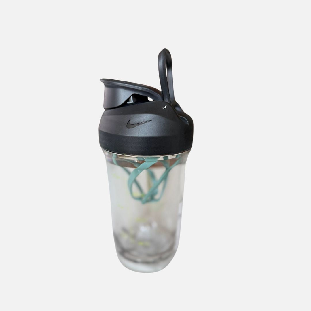 Nike TR Recharge 2.0 Shaker Bottle – 16oz (470ml)