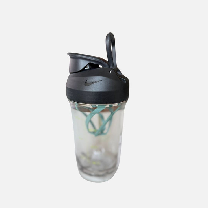 nike hypercharge shaker