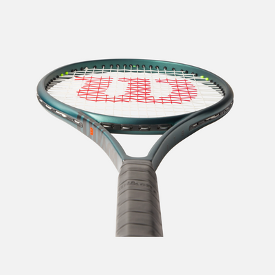 Wilson Blade 100L V9 Frmae 3 Tennis Racquet