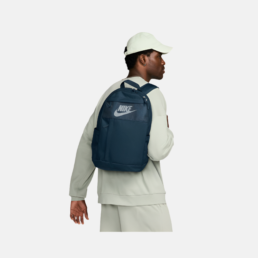 Nike Backpack (21L) -Armoury Navy/Armoury Navy/Summit White