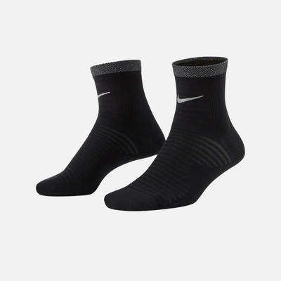 Nike Spark Lightweight Running Ankle Socks - Black/Reflect Silver