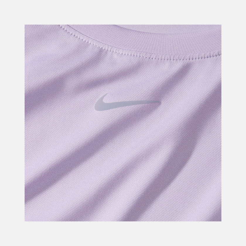 Nike One Classic Women's Dri-FIT Tank Top -Lilac Bloom/Black