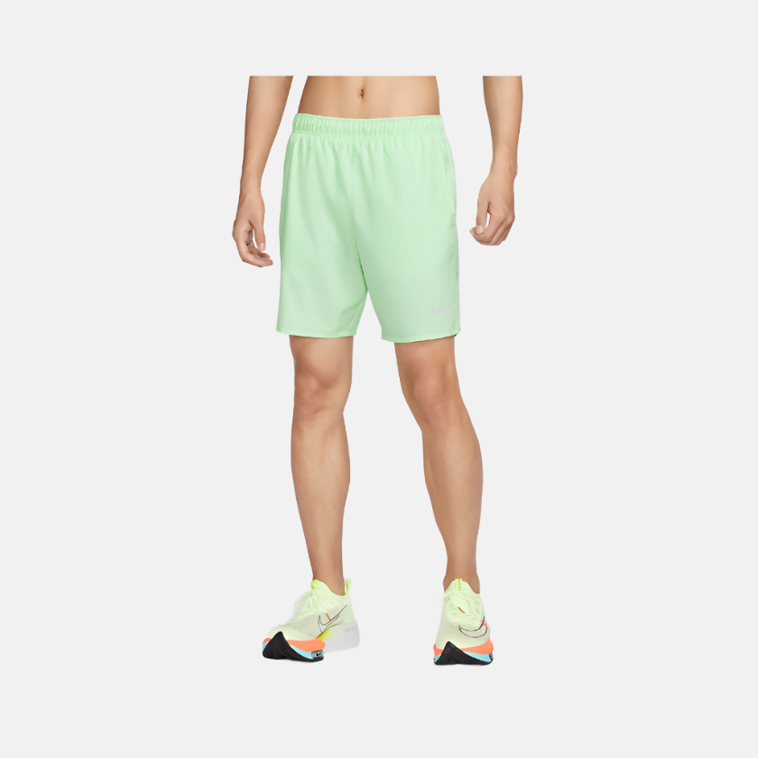 Nike Dri-FIT Challenger Men's Brief-Lined Versatile Short -Vapour Green