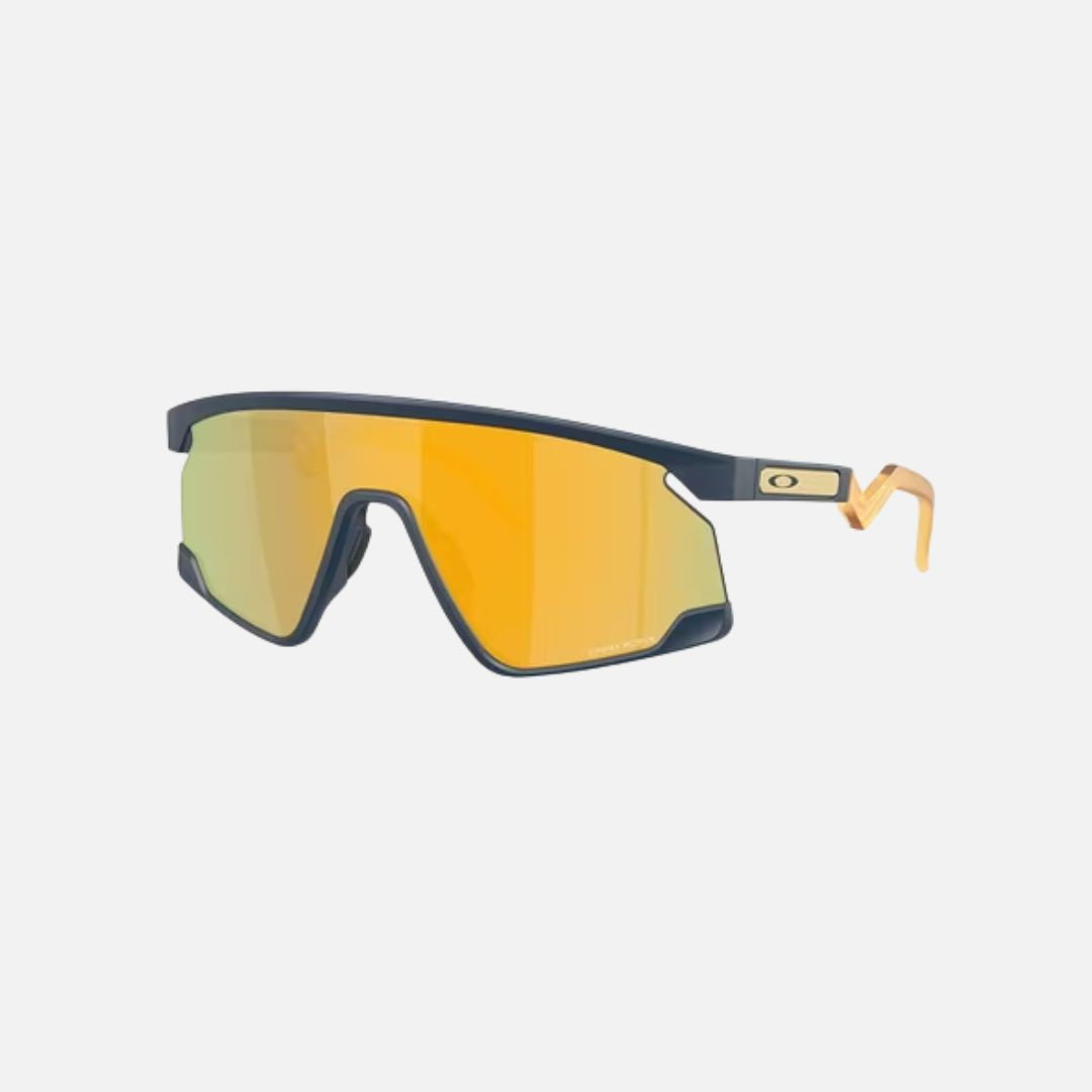 Oakley Men UVP-Protected Shield Sunglasses