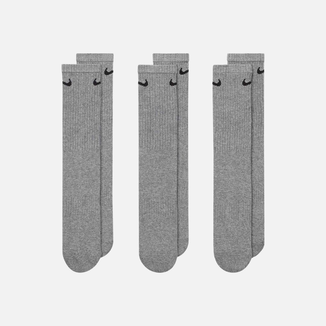 NIke Everyday Cushioned Crew x 3 Socks