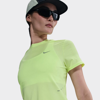Nike Swift Dry-Fit Short-Sleeve Running Top womens