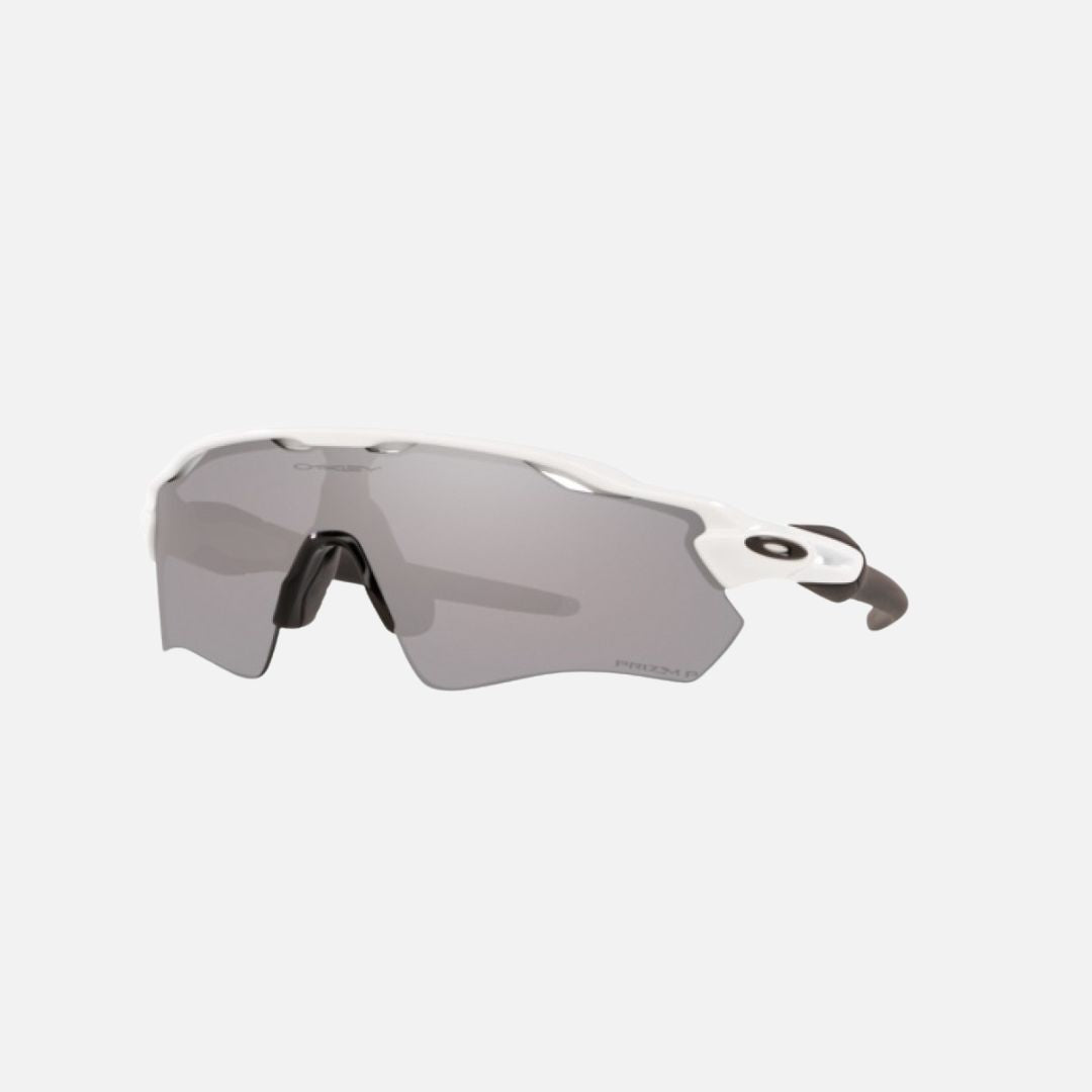 Oakley Sunglasses Bundle RADAR EV PATH Polished White and Eyewear Cleaning Kit