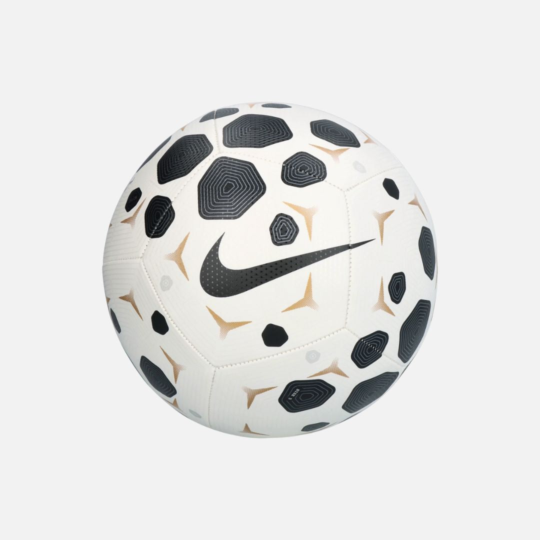 flipkart nike pitch soccer ball size