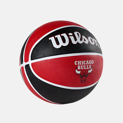 Wilson NBA Team Chicago Bulls BasketBall Size 7 -Red/Black