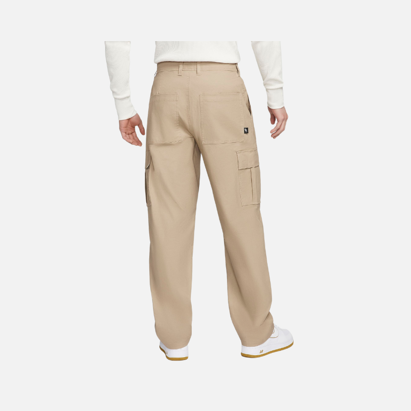 Nike Club Men's Cargo Trousers -Khaki/Khaki