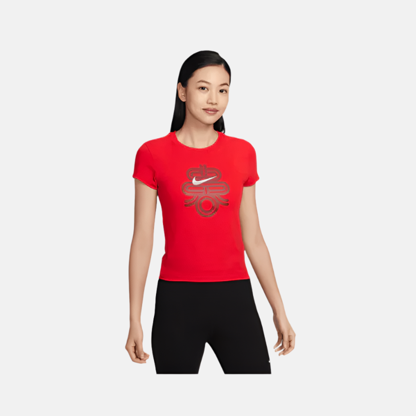 Nike Sportswear Chill Knit Women's Cropped T-shirt -University Red