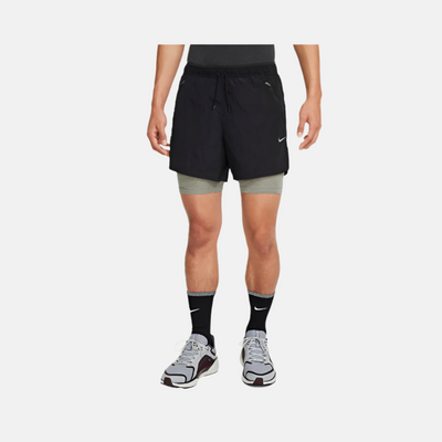 Nike Stride Running Division  Dri-FIT Water-Repellent 2-in-1 Running Men's Shorts -Black