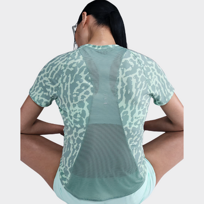 Nike Swift Women's Dri-FIT Short-Sleeve Running Top