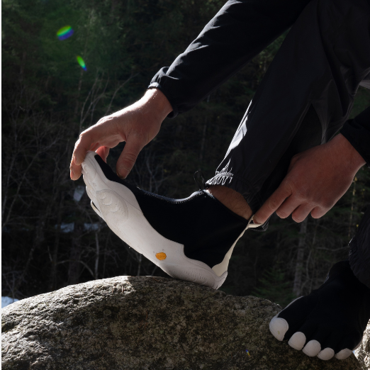 vibram five fingers dress shoes Men's FiveFingers EL-X | Barefoot Casual for Everyday Wear & Comfort, Black, 39 EU / 7.5-8 US This three Aviator Five Finger Dress Shoes