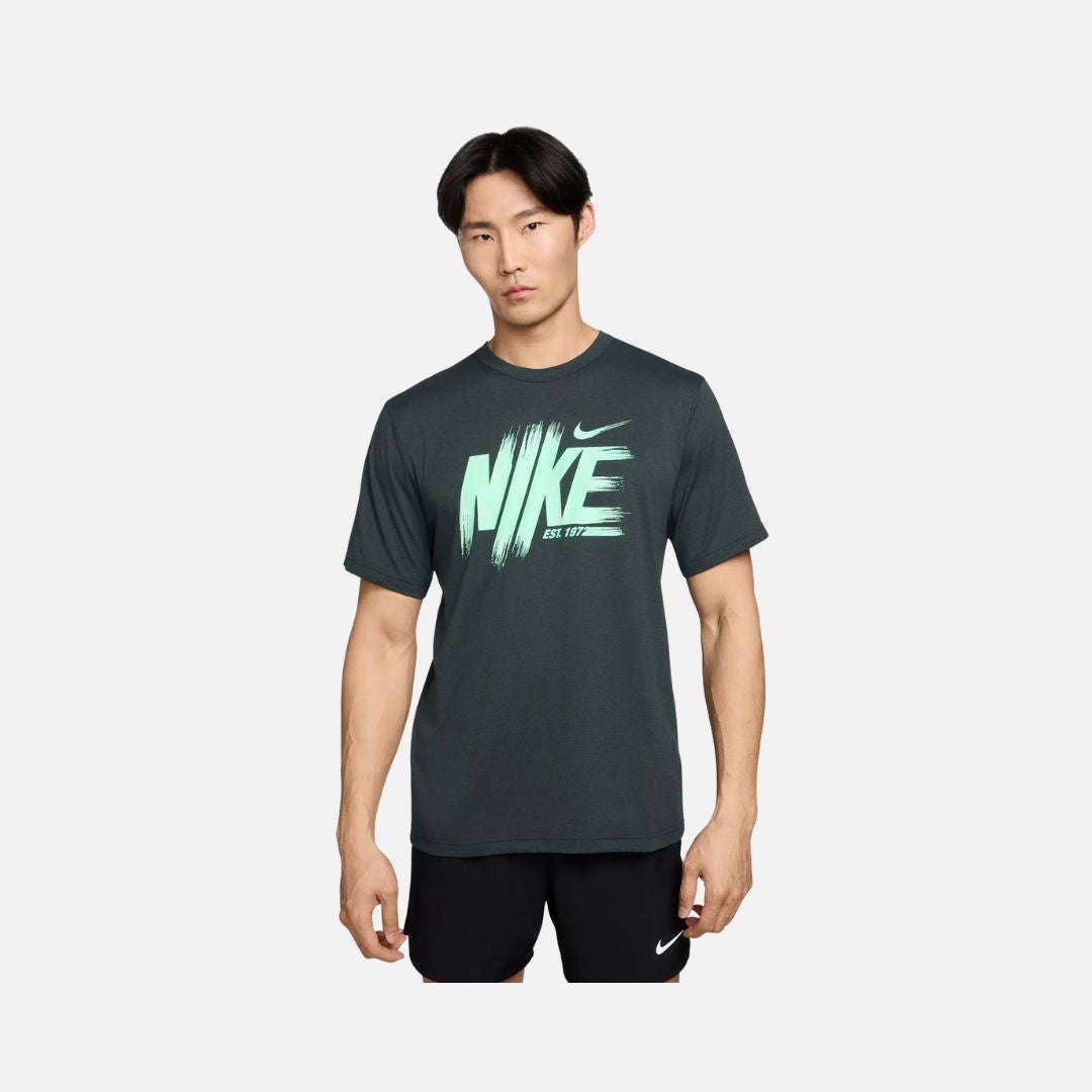 NIKE Men Training Top Hyverse Dri-Fit UV