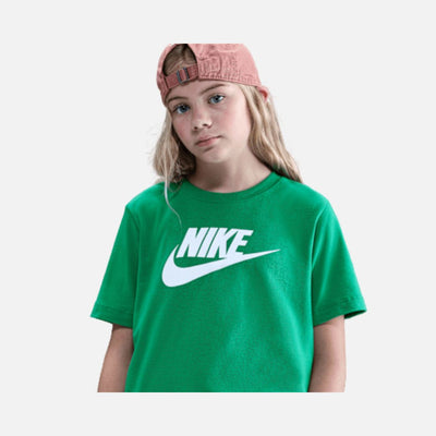 Nike Sportswear Older Kids' T-Shirt