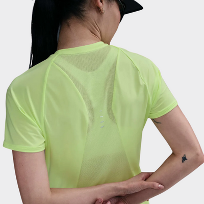Nike Swift Dry-Fit Short-Sleeve Running Top womens