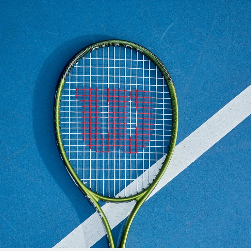 Wilson Blade Feel Comp Jr 26 Tennis Racket