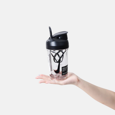 Nike TR Recharge 2.0 Shaker Bottle – 16oz (470ml) – Black