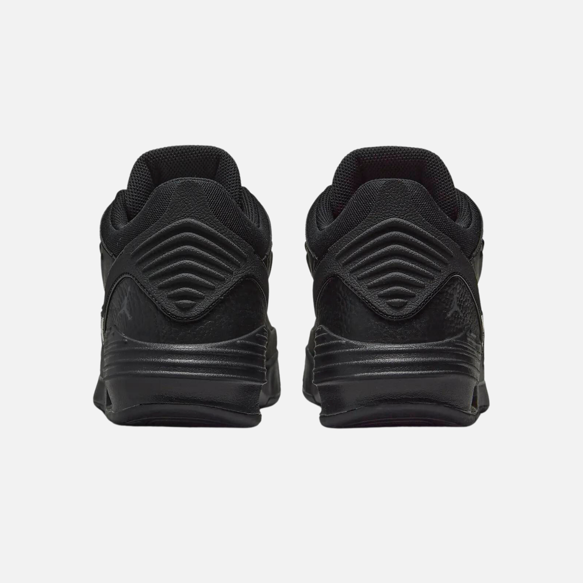 Nike Jordan Max Aura 5 Men's Shoes -Black/Black/Anthracite