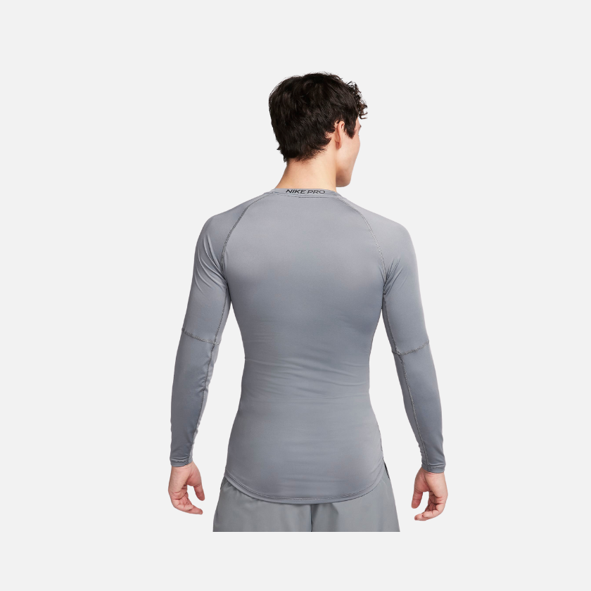 Nike Pro Dri-FIT Tight Long-Sleeve Men's Fitness Top -Smoke Grey/Black