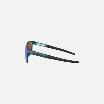 Oakley Unisex UV Protected Blue Lens Sqaure Sunglasses
