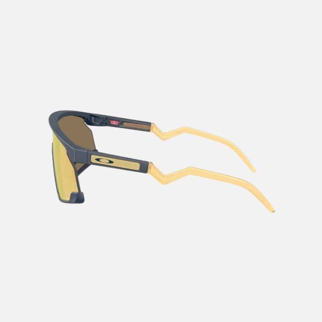 Oakley Men UVP-Protected Shield Sunglasses