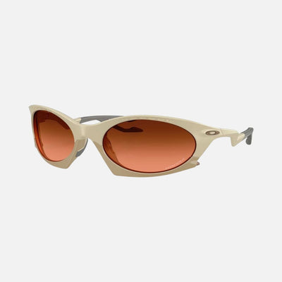 Oakley Plantaris Sunglasses Matte Sand/Prizm Brown Gradient Lenses