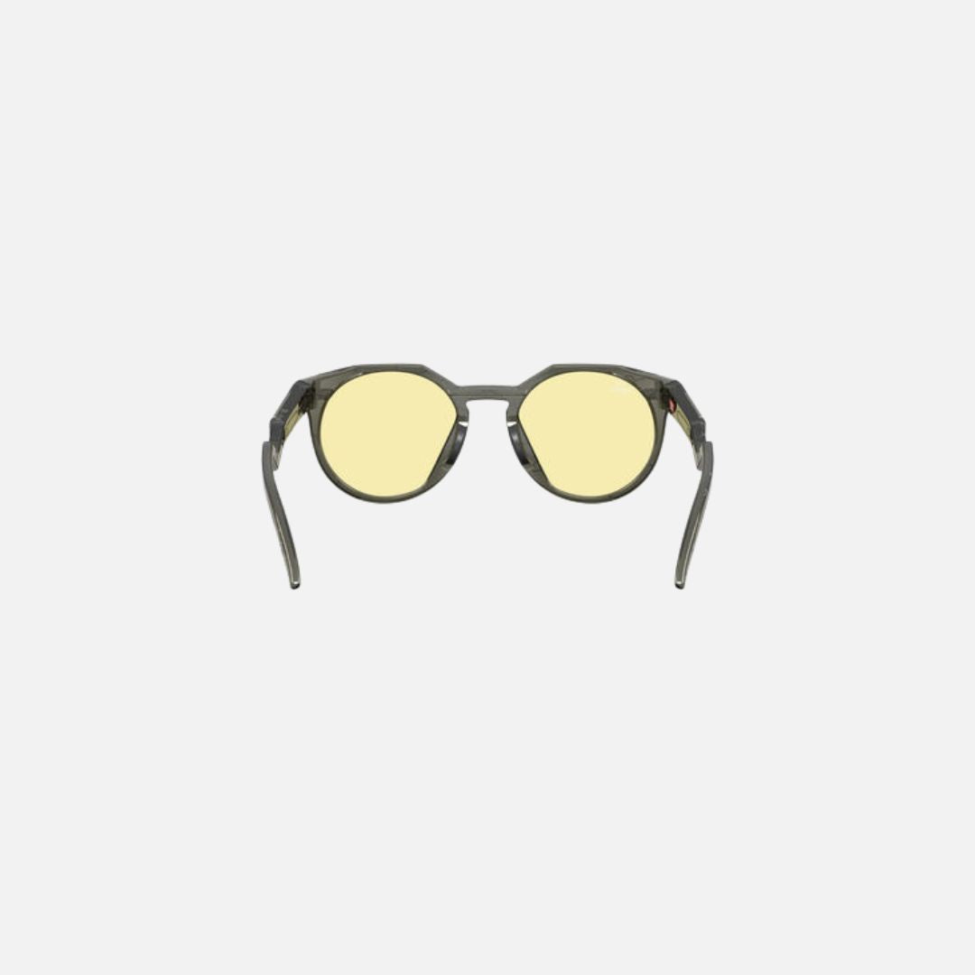 Oakley Men UV Protected Yellow Lens Round Sunglasses