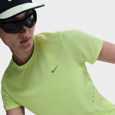 Nike Swift Dry-Fit Short-Sleeve Running Top womens