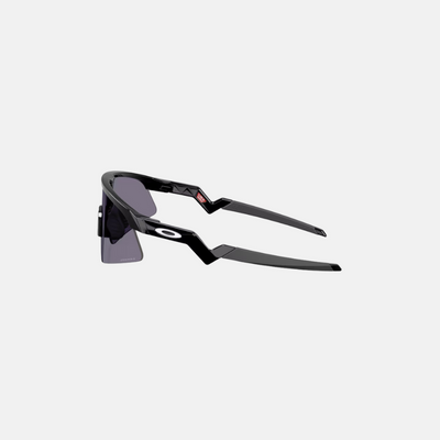 Oakley Resistor Sweep (Youth Fit) – Polished Black Frame / Prizm Grey Lenses