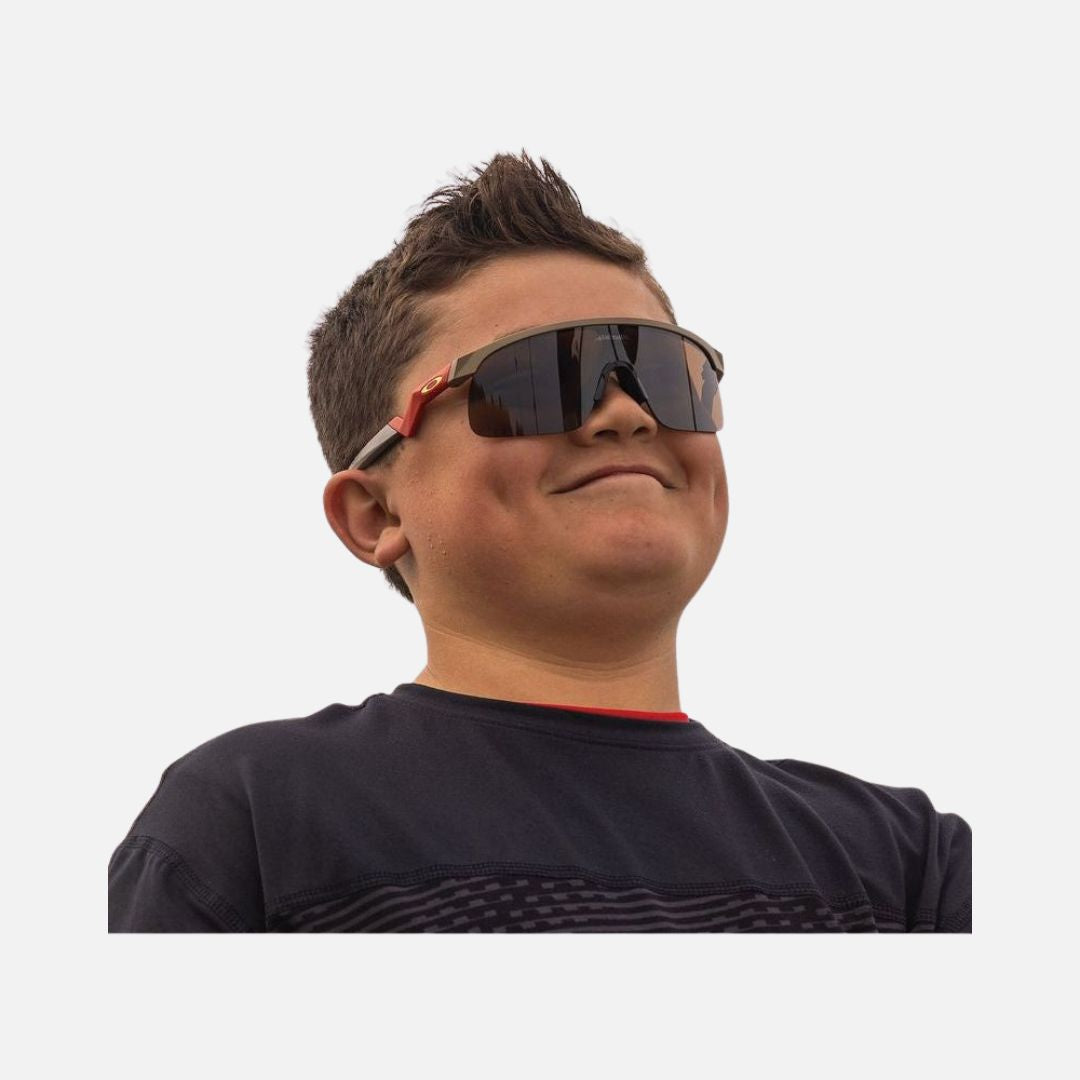 Oakley Youth Resistor Sunglasses Patrick Mahomes Matte Terrain Tan/Prizm Tungsten Lenses