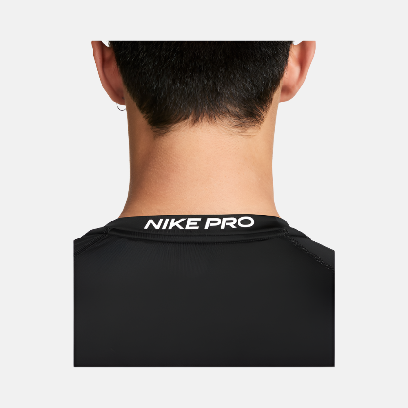 Nike Pro Men's Dri-FIT Tight Long-Sleeve Fitness Top -Black/White
