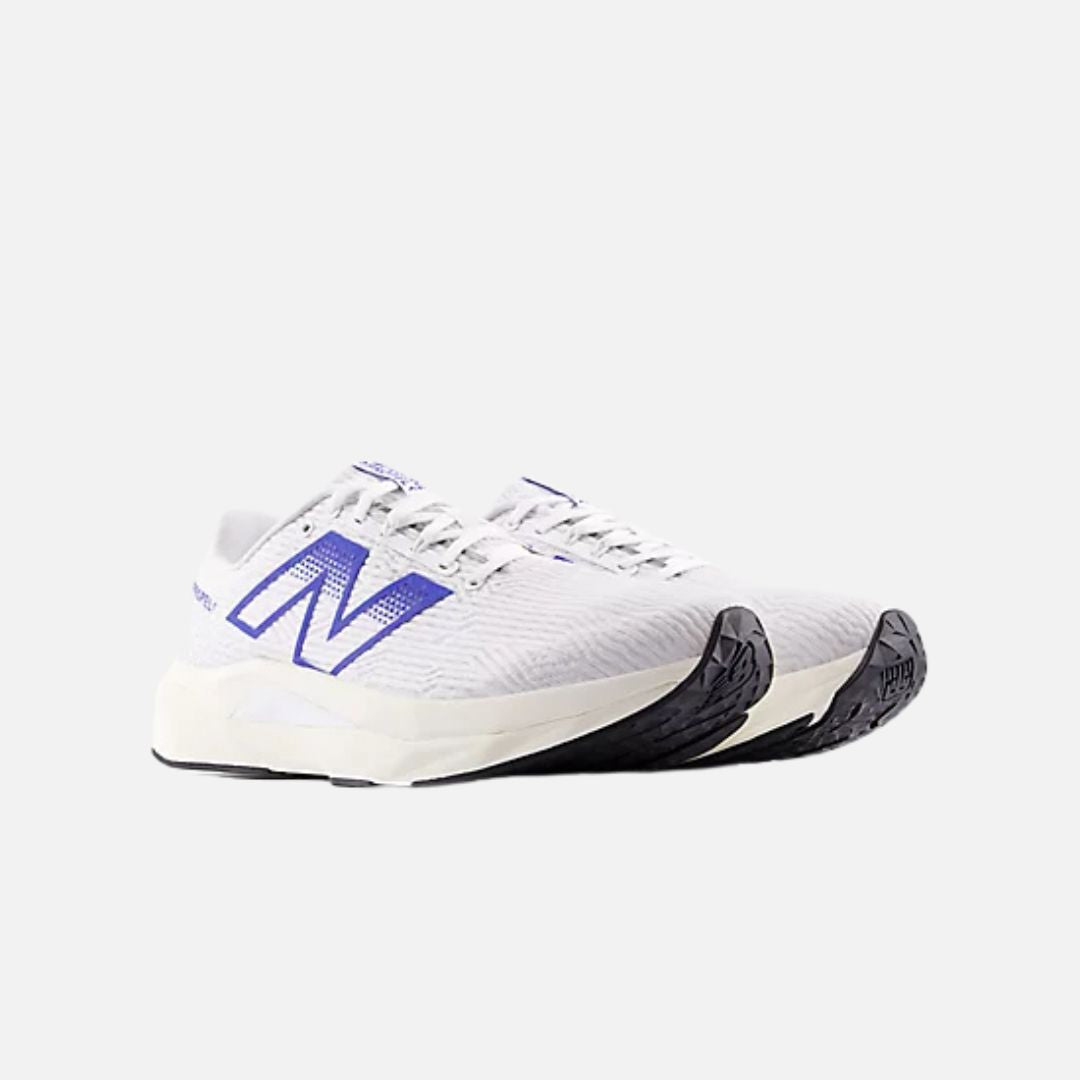 New Balance FuelCell Propelv5 Shoes Men's