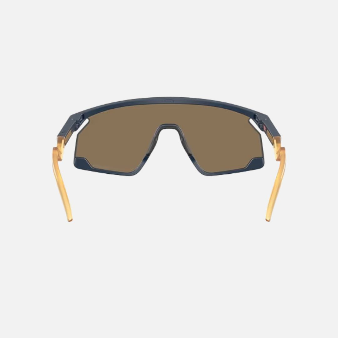 Oakley Men UVP-Protected Shield Sunglasses