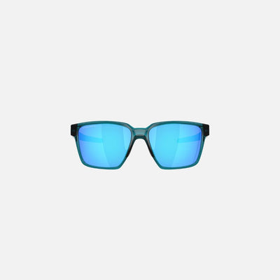Oakley Unisex UV Protected Blue Lens Sqaure Sunglasses