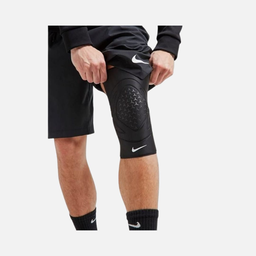 Nike PRO CLOSED PATELLA KNEE SLEEVE 3.0 Unisex Knee Sleeve