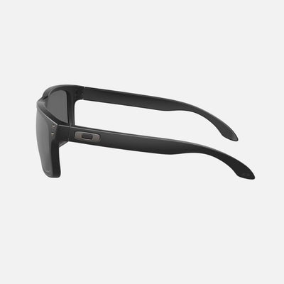 Oakley Holbrook Sunglasses Matte Black/Prizm Black Polarised Lenses