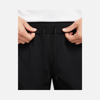 Nike Dri-FIT Challenger 18cm Unlined Versatile Men's Shorts -Black/Black/Black