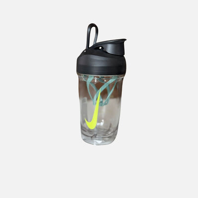 Nike TR Recharge 2.0 Shaker Bottle – 16oz (470ml)