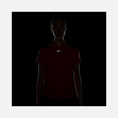 Nike One Classic Women's Dri-FIT Short-Sleeve Top
