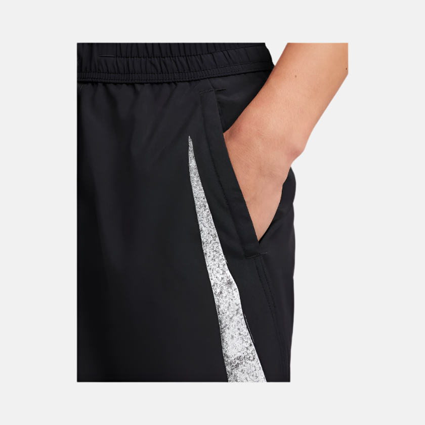 Nike Form Swoosh Dri-FIT 18cm (approx.) Unlined Versatile Men's Shorts -Black/White