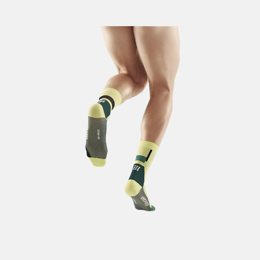 Cep The Run Ultralight Compression 4.0 Mid Cut Men's Socks -Lime