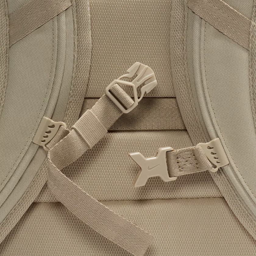 Nike Utility Elite Backpack 37L – Desert Khaki