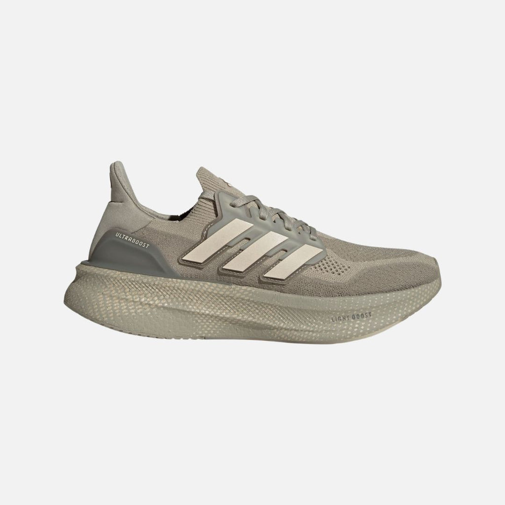 UK9 Adidas ULTRABOOST 5 Shoes