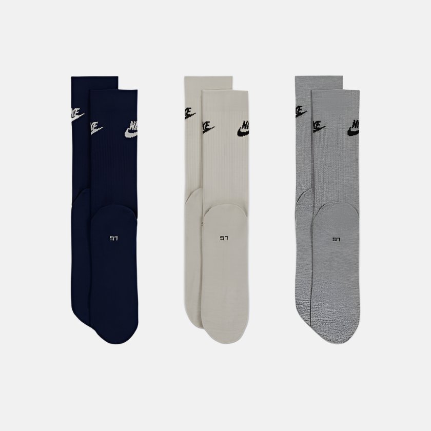 Nike Sportswear Everyday Essential Crew Socks (3 Pairs) -Navy/Grey/Dark Grey