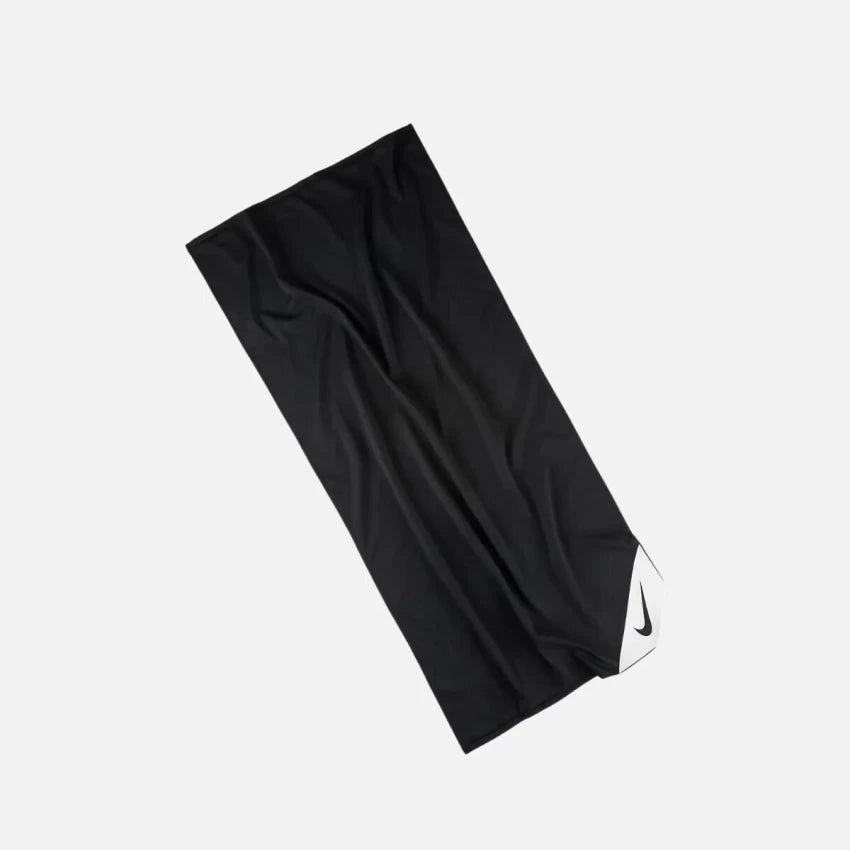 Nike Cooling Towel -Black/White